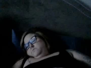 Chloe live cam video preview