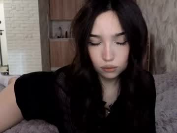 Amie live cam video preview